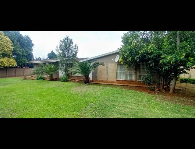 2 BEDROOM HOUSE FOR SALE IN ARCON PARK